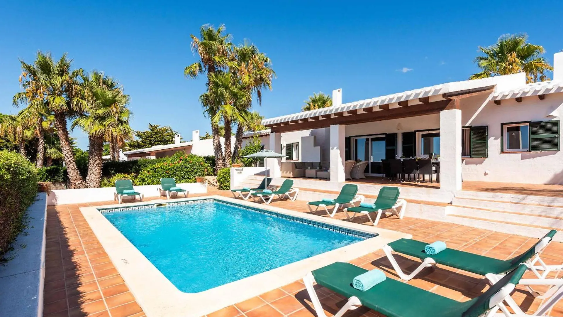 Bini Carmen Villa Binibeca